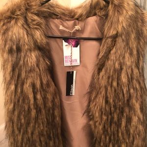 NWT - Never been worn before amazing vest!